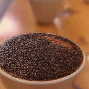 atelier cupping croute de marc de café dans une tasse
